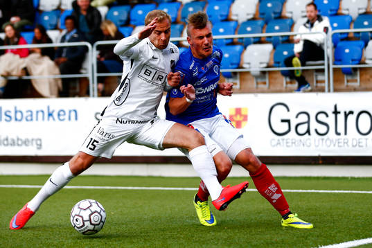 Häckens Kari Arkivuo och Åtvidabergs Pontus Nordenberg
