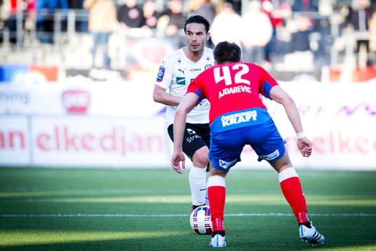 Örebros Nordin Gerzic och Helsingborgs Astrit Ajdarevic
