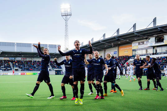 Malmö FFs Erik Johansson och Agon Mehmeti jublar