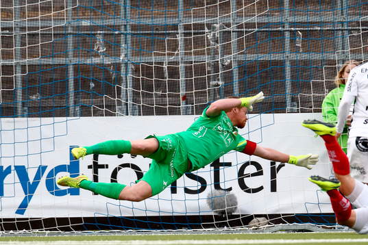 Häckens Målvakt Christoffer Källqvist