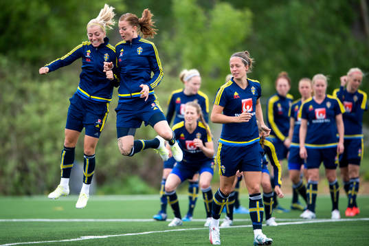 Sveriges Linda Sembrant, Lotta Schelin och Lina Nilsson