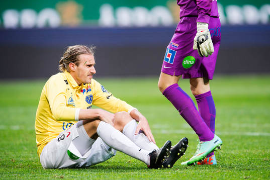 Falkenbergs Tobias Carlsson deppar