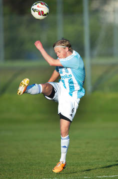 IFK Hässleholms Philip Bengtsson i matchen i division 2