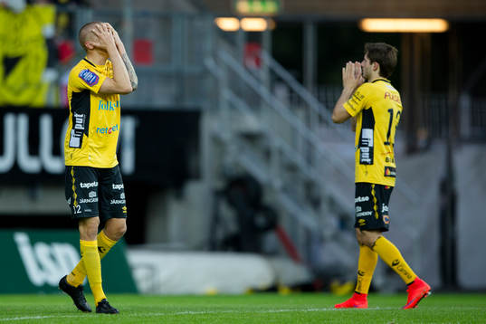 Elfsborgs Sebastian Holmén deppar