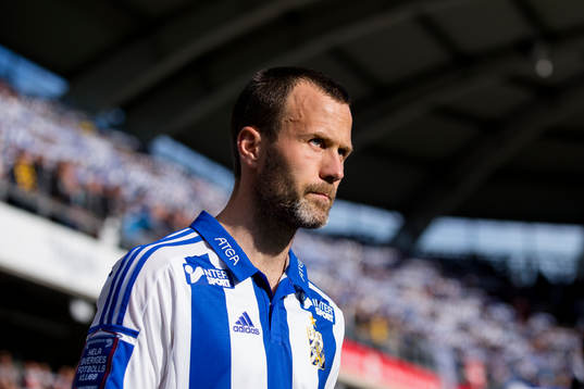 IFK Göteborgs Hjalmar Jonsson på väg in till