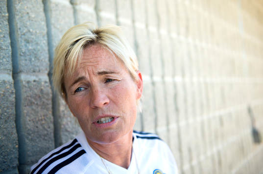 Sveriges assisterande förbundskapten Lilie Persson blir