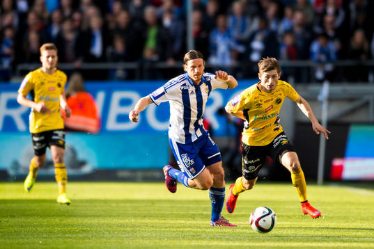 Elfsborgs Arber Zeneli och IFK Göteborgs Gustav Svensson