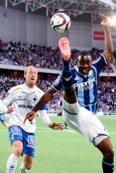 Djurgårdens Sam Johnson och Norrköpings Andreas Johansson