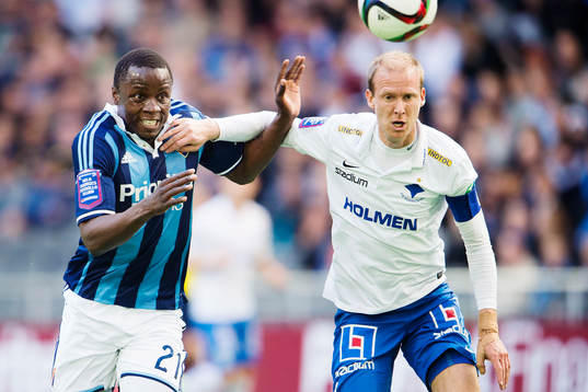 Djurgårdens Nyasha Mushekwi och Norrköpings Andreas