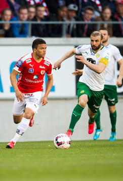 Kalmars Ismael Silva Lima och Hammarbys Kennedy Bakircioglu