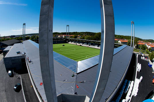 Häckens nya hemmaarena Bravida Arena fotograferad