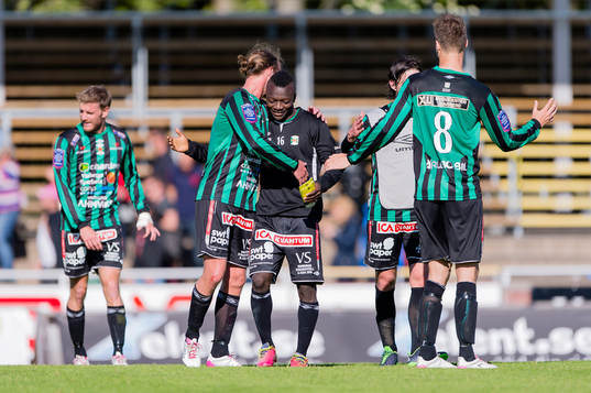 Varbergs Thomas Boakye kramas om utav Thommie Persson