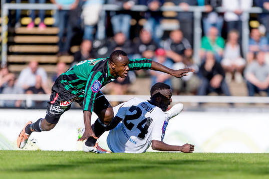 Varbergs Nsima Peter och Östersunds Östersunds Ronald