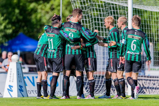 Varbergs spelare jublar