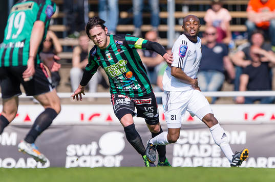 Varbergs Robin Tranberg och Östersunds Fouad Bachirou