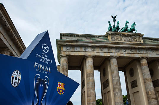 Fanzone vid Brandenburger Tor