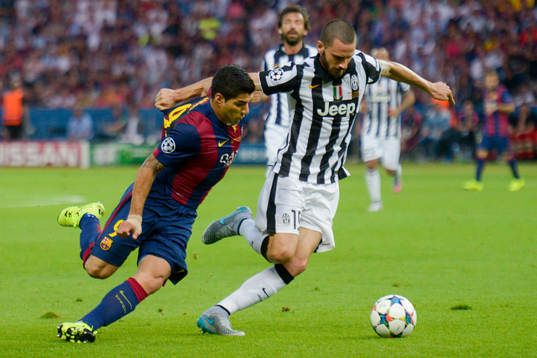 Barcelonas Luis Suarez och Juventus Leonardo Bonucci