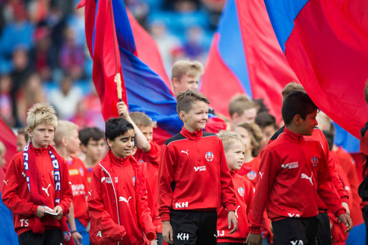 Helsingborg presenterade ungdomssektionen i matchen i