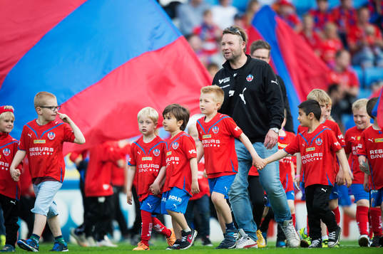 Ungdomsparad i matchen i allsvenskan mellan Helsingborg och