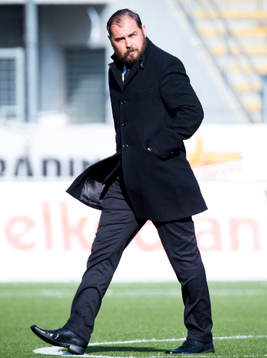 Örebros tränare Alexander Axén deppar