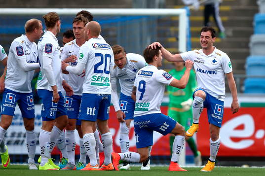 Norrköpings Nikola Tkalcic och Arnór Ingvi Traustason