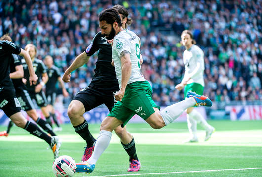 Hammarbys Stefan Batan och IFK Göteborgs Gustav Svensson i
