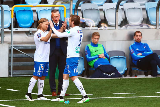 Norrköpings Nicklas Bärkroth byts in mot slutet av