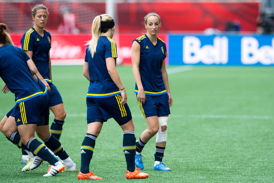 Sveriges Kosovare Asllani