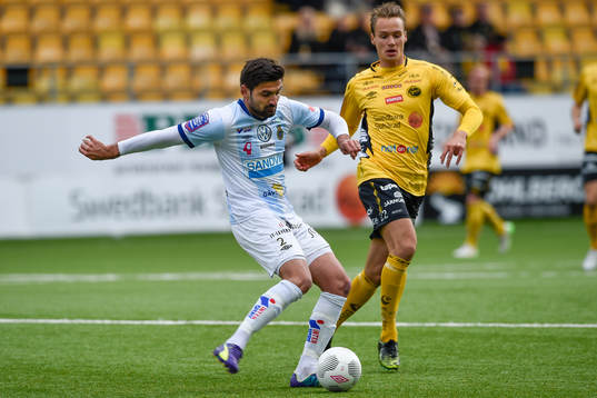 Gefles Ilir Berisha och Elfsborgs Viktor Prodell
