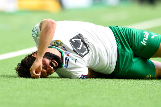 Hammarbys Stefan Batan har ont