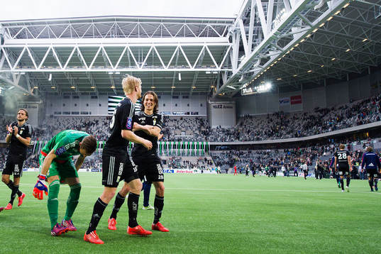 IFK Göteborgs Tom Pettersson, Thomas Mikkelsen och