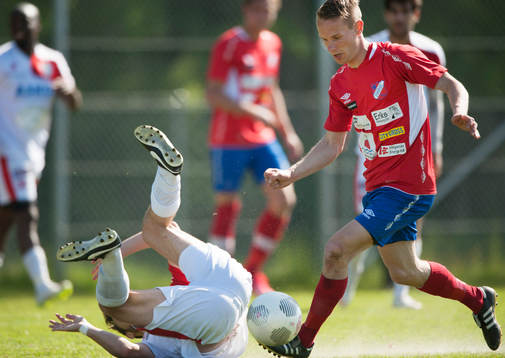Höganäs Fredrik Svanbäck i matchen i division 2 Västra