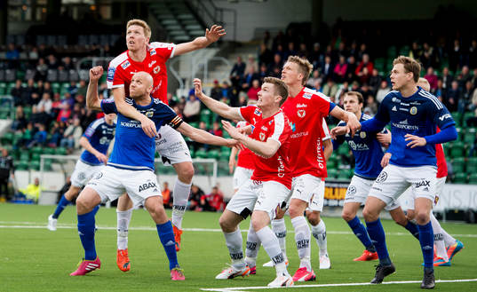 Kalmars David Elm och Sundsvalls Stefan Ålander