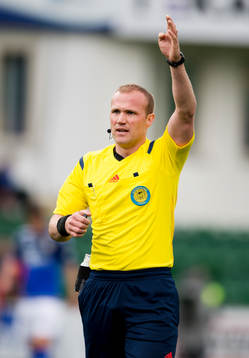 Domare Patrik Eriksson