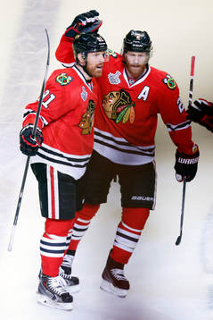 Chicago Blackhawks center Brad Richards (91) celebrates his