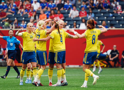 Sveriges Sofia Jakobsson, Caroline Seger, Emma Berglund,