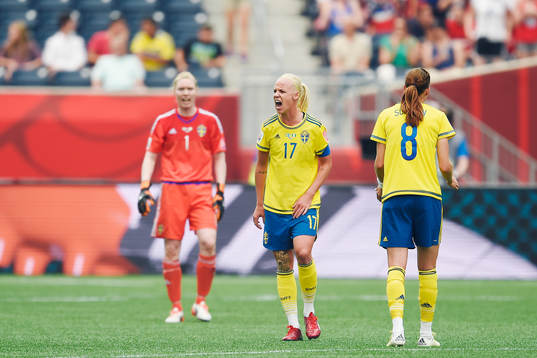 Sveriges Caroline Seger deppar
