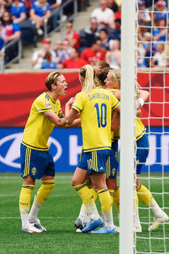 Sveriges spelare jublar