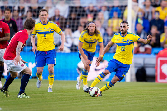Sveriges Kim Källström, Jonas Olsson och Erkan Zengin