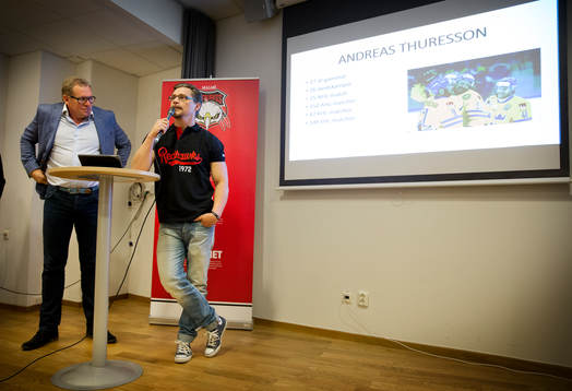 Patrik Sylvegård och Björn Hellkvist presenterar tre