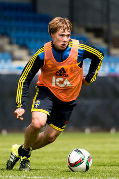 Sveriges Simon Tibbling