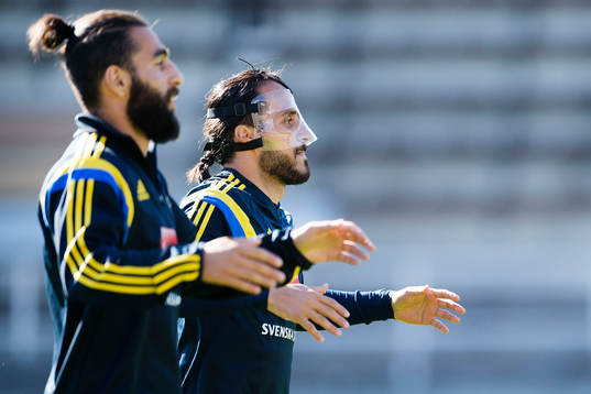 Sveriges Jimmy Durmaz och Erkan Zengin