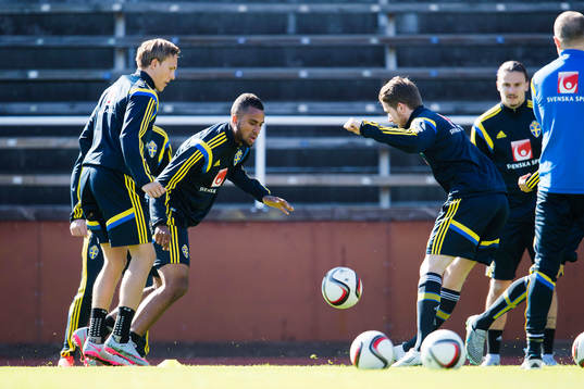 Sveriges Ludwig Augustinsson och Isaac Kiese Thelin