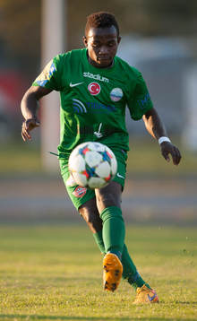 Prespa Birliks Thierry Zahui i DM-matchen mellan IFK