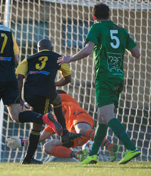 IFK Hässleholms Inatimi Biotonye kvitterar till 2-2 i