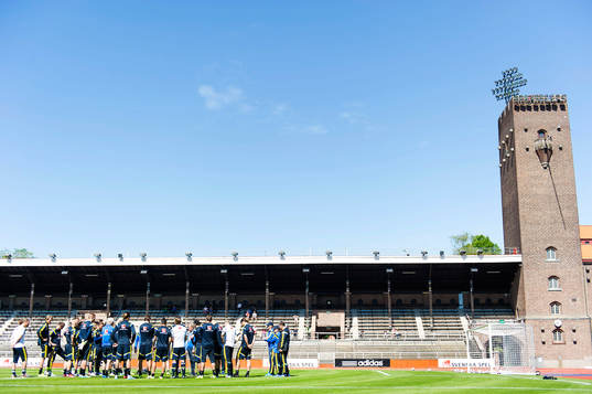 Sveriges spelare samlas