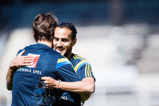 Sveriges Erkan Zengin kramar om Albin Ekdal