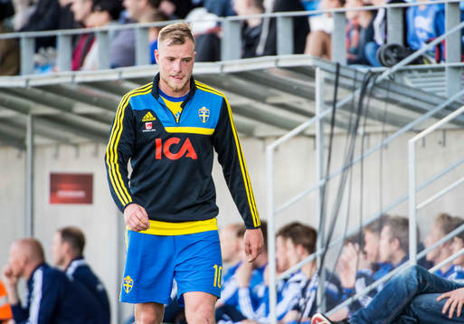 Sveriges John Guidetti byts in
