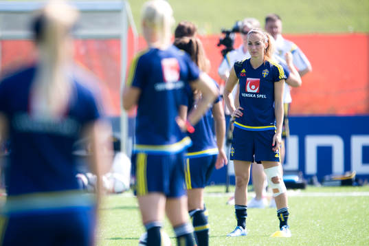 Sveriges Kosovare Asllani