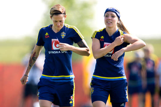 Sveriges Therese Sjögran och Elin Rubensson